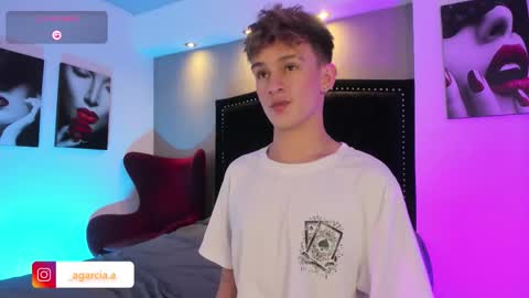 liam online show from March 19, 4:05 am