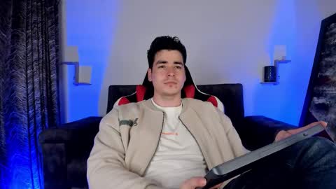 liamwyatt_ online show from March 16, 2:18 am