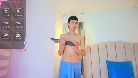 lian_cameron online show from April 2, 4:10 am