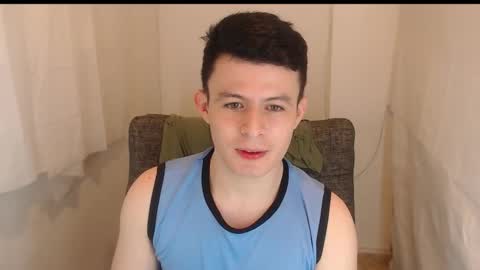 lian_eathan online show from December 20, 11:12 pm