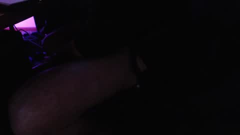 lickerxx46 online show from December 15, 1:00 pm