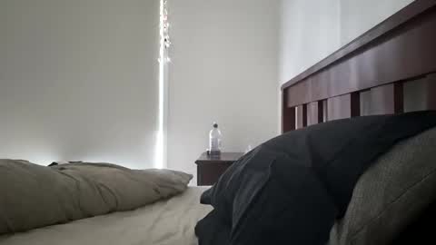 Snapshot of lickitwell29 chatting on September 17, 10:11 pm lickitwell29 online show from September 17, 10:11 pm