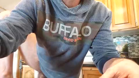 St pierre online show from March 4, 4:58 pm