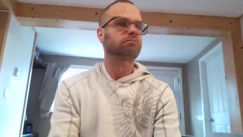 St pierre online show from December 30, 2:08 pm