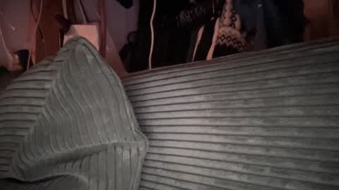 Snapshot of lilginge1 chatting on February 6, 4:25 pm lilginge1 online show from February 6, 4:25 pm