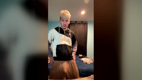 lima_tunes online show from December 15, 1:13 am