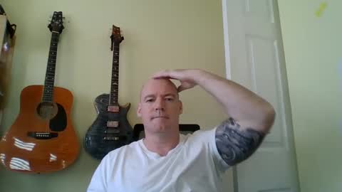 Snapshot of lingerielover234 chatting on February 27, 10:26 am lingerielover234 online show from February 27, 10:26 am