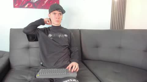 Lio online show from February 15, 3:13 am