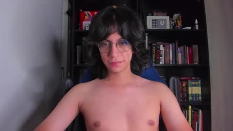 Literateboy online show from November 24, 1:06 am