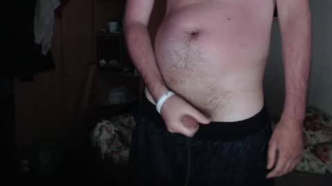 littlealien7 online show from December 31, 8:45 pm