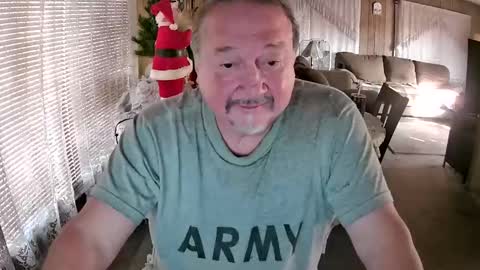 Littled83057 online show from December 20, 10:43 pm