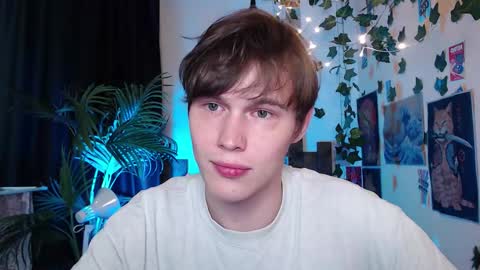 Snapshot of littlesadcabbage chatting on September 27, 1:25 am Sonnenschein online show from September 27, 1:25 am