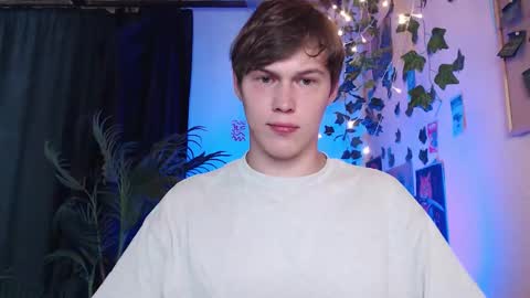 Snapshot of littlesadcabbage chatting on September 8, 7:35 pm Sonnenschein online show from September 8, 7:35 pm