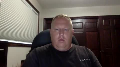 lkn4fun32 online show from May 25, 6:58 pm