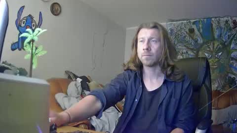 lkonig504475 online show from October 3, 10:15 pm