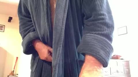 loadmaster1212 online show from October 19, 12:41 pm