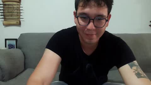 Lobo online show from April 6, 11:05 pm