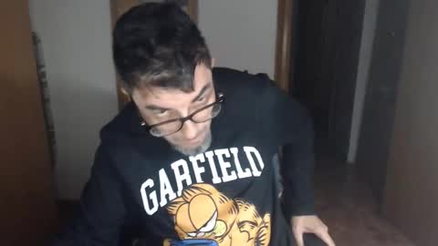 lobosolitario73 online show from November 3, 11:39 pm