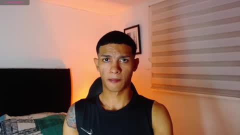 Snapshot of logan_military chatting on October 15, 10:39 pm logan online show from October 15, 10:39 pm