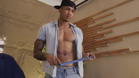 logan_varela online show from February 12, 4:35 pm