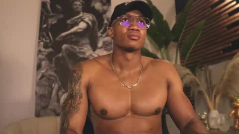 logan_varela online show from February 8, 1:43 am