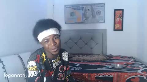 logannthh online show from January 14, 6:56 am