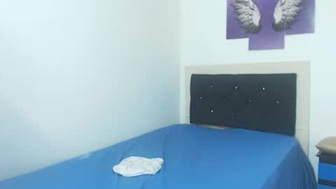 logannthh online show from October 1, 6:34 pm