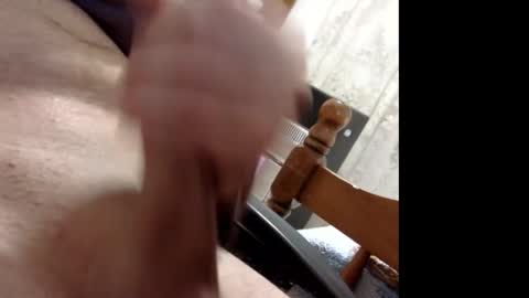 Snapshot of lojzo3 chatting on October 29, 5:16 pm Dino online show from October 29, 5:16 pm