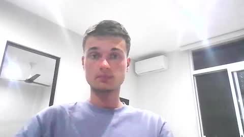 london_tomy online show from March 22, 2:16 am