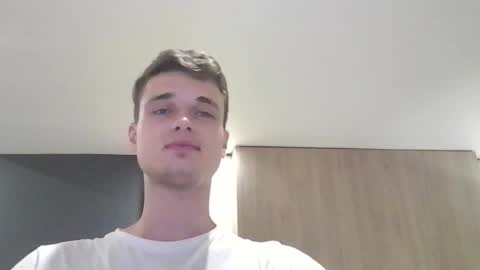 london_tomy online show from October 2, 2:26 am