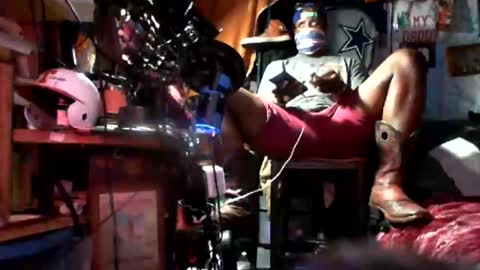 Snapshot of longloadedtx chatting on September 29, 4:33 am Mr. FogoDeChao online show from September 29, 4:33 am