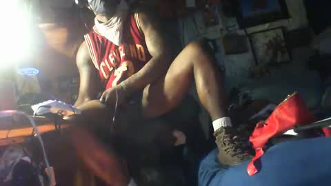 Snapshot of longloadedtx chatting on January 5, 6:13 am Mr. FogoDeChao online show from January 5, 6:13 am