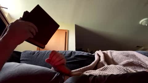 longxlt online show from March 22, 7:41 pm