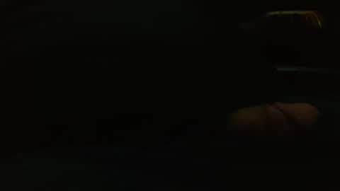 Snapshot of looking4milf21 chatting on December 13, 2:38 pm looking4milf21 online show from December 13, 2:38 pm