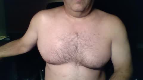 Snapshot of lookinggood232 chatting on September 25, 3:16 am Lookinggood232 online show from September 25, 3:16 am