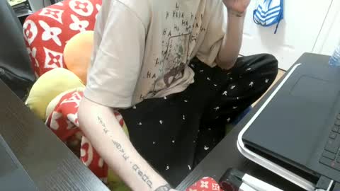 LORDXW online show from December 12, 5:26 pm