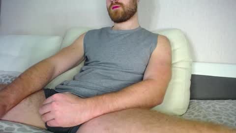 Snapshot of lorenzolux chatting on February 13, 5:01 pm Lorenz online show from February 13, 5:01 pm