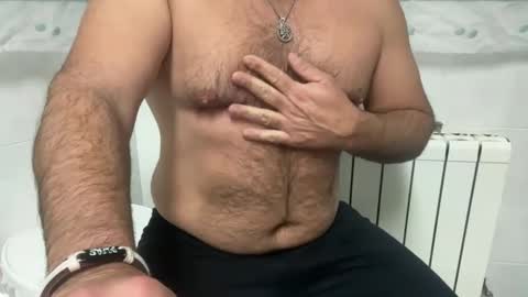 losiento2019 online show from December 2, 6:05 am