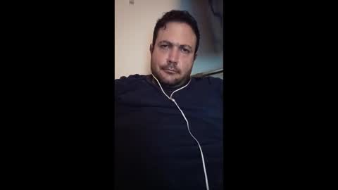 louinv online show from November 18, 1:48 pm