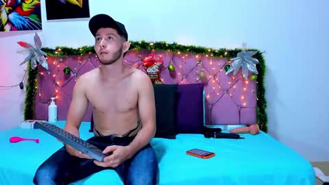 OF louis bcasta1 online show from December 18, 11:02 am