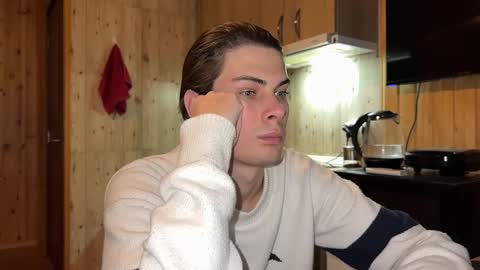 Mark online show from February 20, 8:10 pm