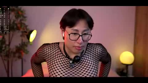 Louis online show from February 8, 2:28 am