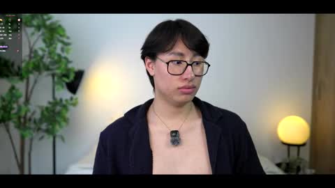 Louis online show from February 21, 8:43 pm