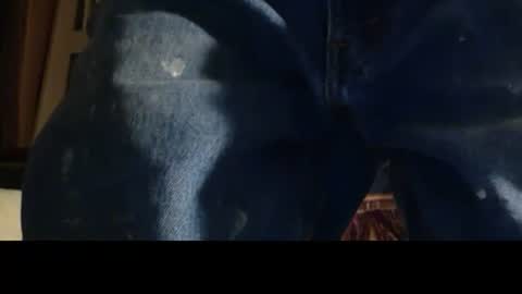 love69bush online show from February 8, 4:07 am