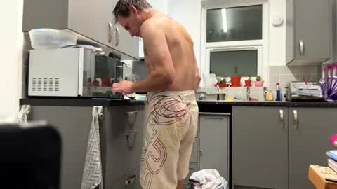getnaked123 online show from August 6, 1:44 am