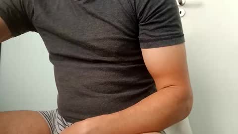 lprivat3e online show from December 4, 3:08 pm