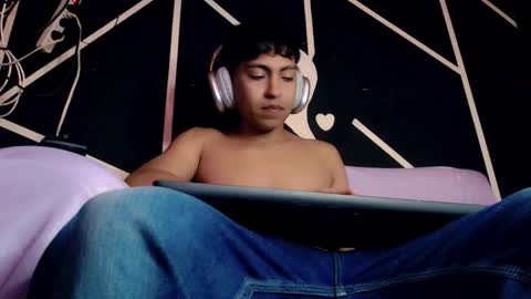 lpysami online show from November 23, 9:20 am