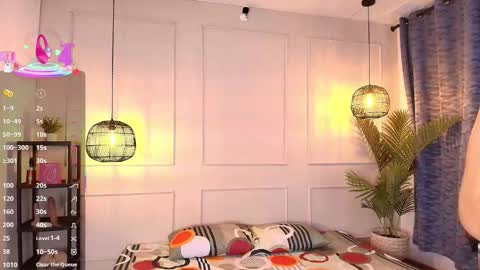 lUAN online show from February 9, 12:32 pm