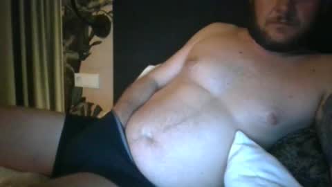 luca_14 online show from April 21, 10:05 pm