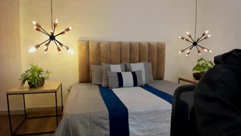 luca_morettii online show from September 29, 12:13 pm